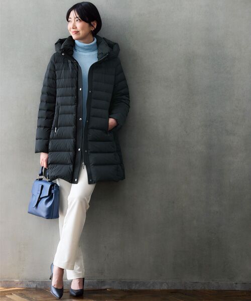 TAKASHIMAYA Style Plus / タカシマヤ スタイル・プリュ ダウンジャケット・ベスト | ストレッチダウンコート（紺）