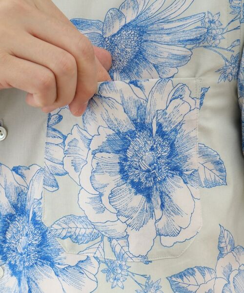 TAKEO KIKUCHI / タケオキクチ Tシャツ | フラワープリント 半袖シャツ | 詳細6