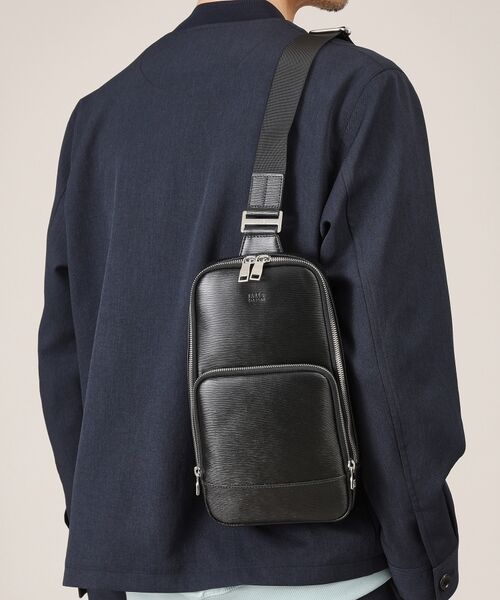 NEW 新品 未使用 タケオキクチ 水シボレザーワンショルダーバッグ TAKEO KIKUCHI ショルダーバッグ 水シボレザーワンショルダー