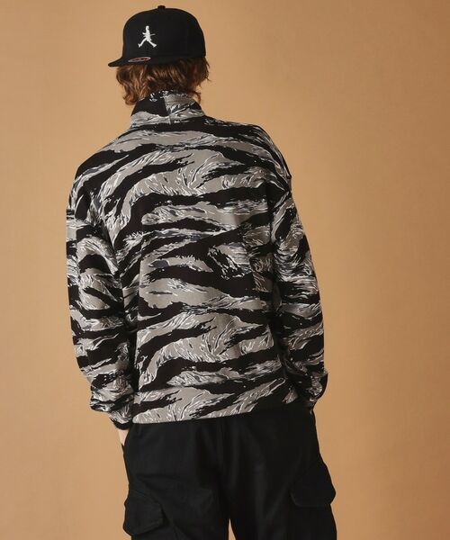 TAKEO KIKUCHI / タケオキクチ カットソー | 【Sサイズ~】迷彩プリントオフタートル | 詳細19