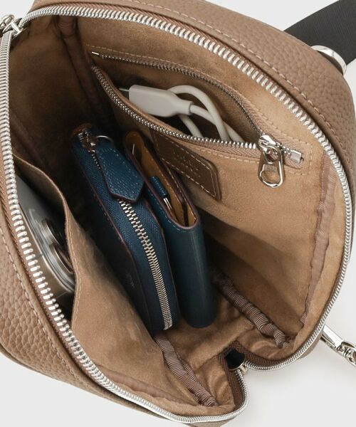 TAKEO KIKUCHI / タケオキクチ メッセンジャーバッグ・ウエストポーチ | マイクロファイバークロスボディバッグ | 詳細8