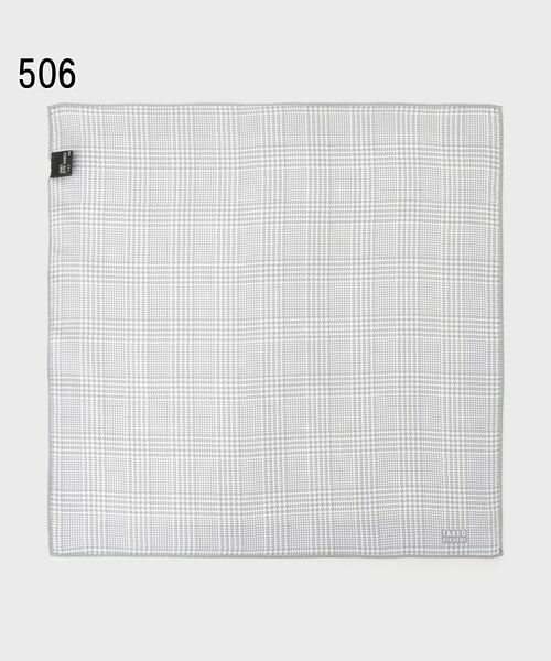 TAKEO KIKUCHI / タケオキクチ ハンカチ | 525 Designシリーズ – 遊び心あふれる新しいリバーシブルチーフ | 詳細4