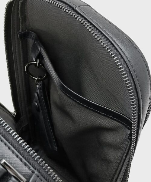 TAKEO KIKUCHI / タケオキクチ メッセンジャーバッグ・ウエストポーチ | BLACK ROYAL ボディバッグ | 詳細10
