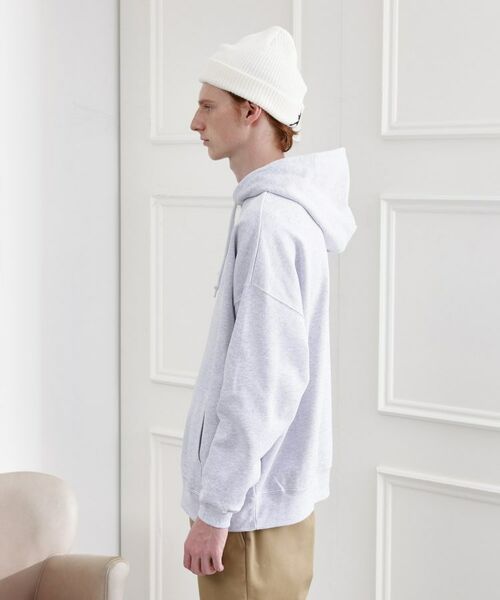 TAKEO KIKUCHI / タケオキクチ パーカー | 【LIMITED】ワンポイント刺繍スウェットパーカー | 詳細2