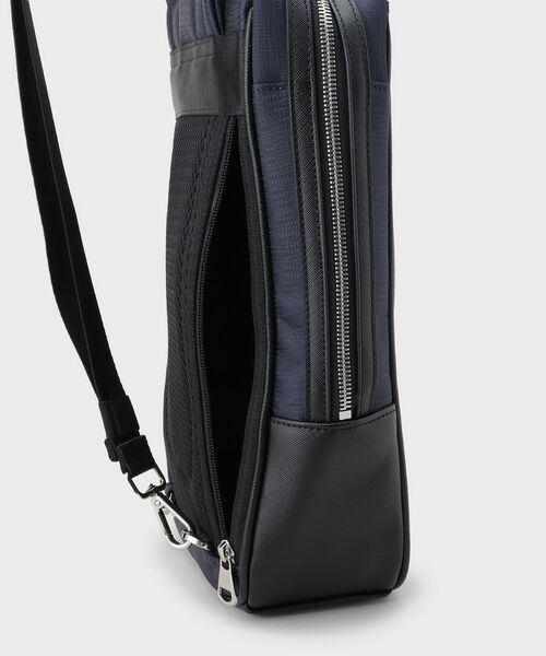 TAKEO KIKUCHI / タケオキクチ ショルダーバッグ | 水シボジャガードワンショルダーバッグ | 詳細13