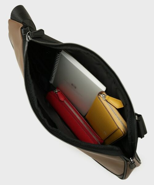 TAKEO KIKUCHI / タケオキクチ ショルダーバッグ | 【ペットボトル、ガジェット収納】エディターズショルダー | 詳細10