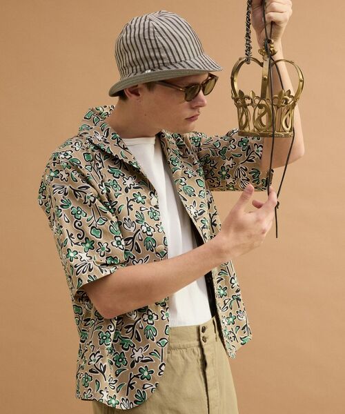 TAKEO KIKUCHI / タケオキクチ レザーブルゾン・ジャケット | フラワープリント半袖ジャケット（ベージュ(152)）