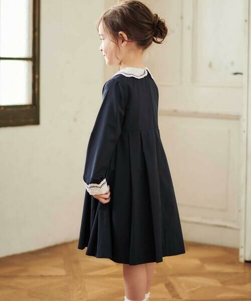 Tartine et Chocolat / タルティーヌ エ ショコラ ミニ丈・ひざ丈ワンピース | サイロコンパクトツイルレース襟袖ワンピース(110~130cm) | 詳細2