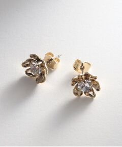 【Nerine】フラワーピアス