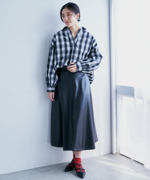 THE SHOP TK / ザ ショップ ティーケー シャツ・ブラウス | 【魅せる体形カバー服】バックシャーリングシャツ/洗える | 詳細1