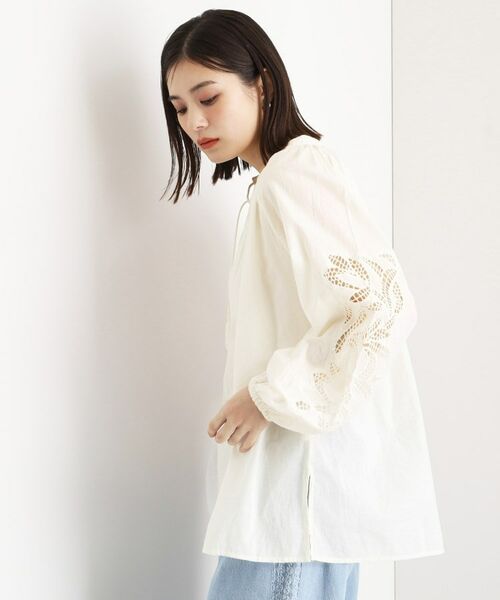 THE SHOP TK / ザ ショップ ティーケー シャツ・ブラウス | 袖刺繍コットンブラウス【洗える】 | 詳細1