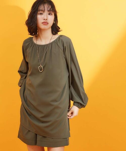 THE SHOP TK/ザ ショップ ティーケー 【mizugiwa/ラッシュガード】ギャザーチュニック/前後2WAY/セットアップ可/接触冷感/UV/洗濯機OK カーキ(027) 12(M) THE SHOP TK/ザ ショップ ティーケー 【mizugiwa/ラッシュガード】ギャザーチュニック/前後2WAY/セットアップ可/接触冷感/UV/洗濯機OK カーキ(027) 12(M)