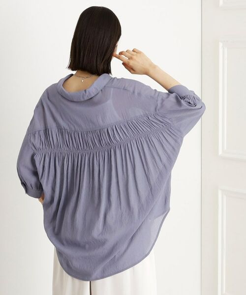 THE SHOP TK / ザ ショップ ティーケー シャツ・ブラウス | 後ろギャザーシアーシャツ【体型カバー／洗える】 | 詳細10