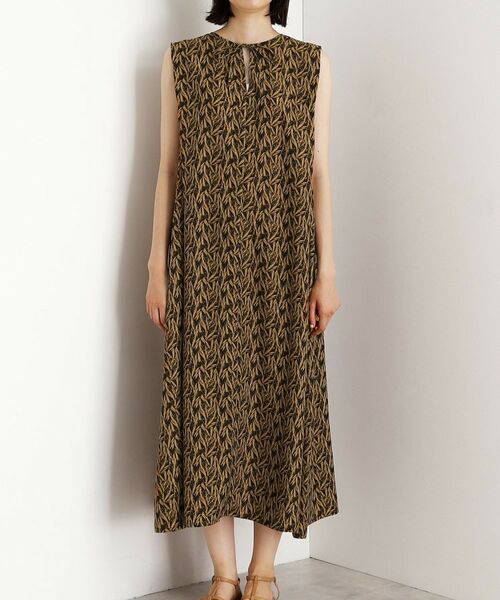 THE SHOP TK / ザ ショップ ティーケー ロング・マキシ丈ワンピース | ショルダータックワンピース【洗える】 | 詳細8