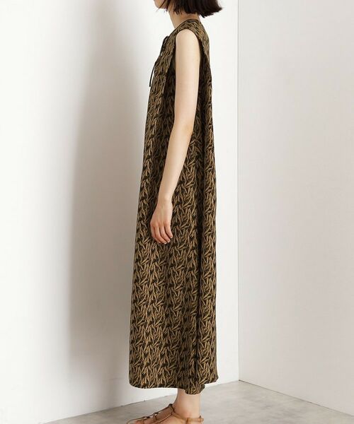 THE SHOP TK / ザ ショップ ティーケー ロング・マキシ丈ワンピース | ショルダータックワンピース【洗える】 | 詳細9