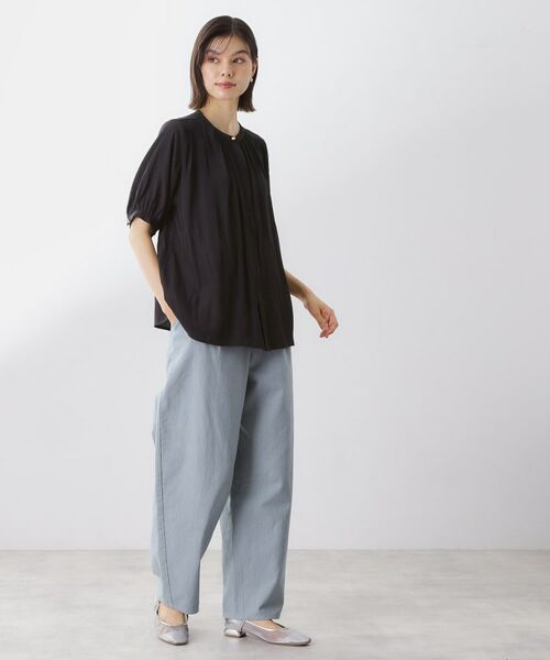 THE SHOP TK / ザ ショップ ティーケー シャツ・ブラウス | 【インしなくも決まる】サテンギャザー5分袖ブラウス | 詳細11