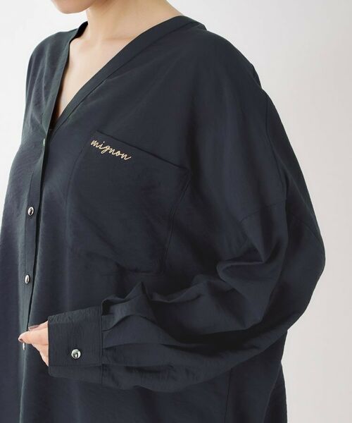 THE SHOP TK / ザ ショップ ティーケー シャツ・ブラウス | 刺繍ポケットオーバーシャツ【体型カバー/洗濯機OK】 | 詳細17