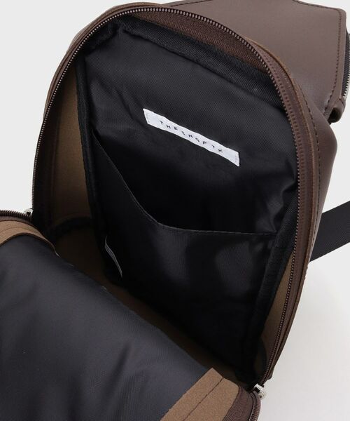 THE SHOP TK / ザ ショップ ティーケー ショルダーバッグ | 合皮ボディーバッグ【抗菌防臭／軽量】 | 詳細10