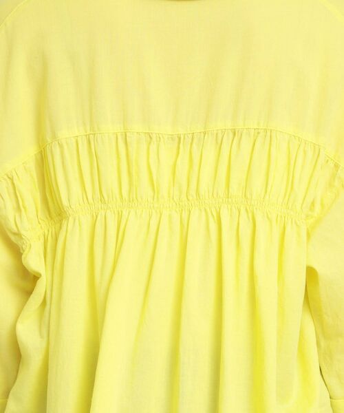 THE SHOP TK / ザ ショップ ティーケー シャツ・ブラウス | ポジティブカラーが映える　バイオウォッシュバックギャザーシャツ | 詳細23