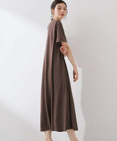 THE SHOP TK / ザ ショップ ティーケー ロング・マキシ丈ワンピース | 【ひんやり/体型カバー】肩タックデザイン サックワンピース | 詳細8