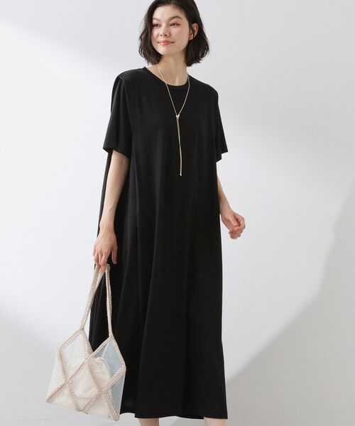 THE SHOP TK / ザ ショップ ティーケー ロング・マキシ丈ワンピース | 【ひんやり/体型カバー】肩タックデザイン サックワンピース（ブラック(019)）