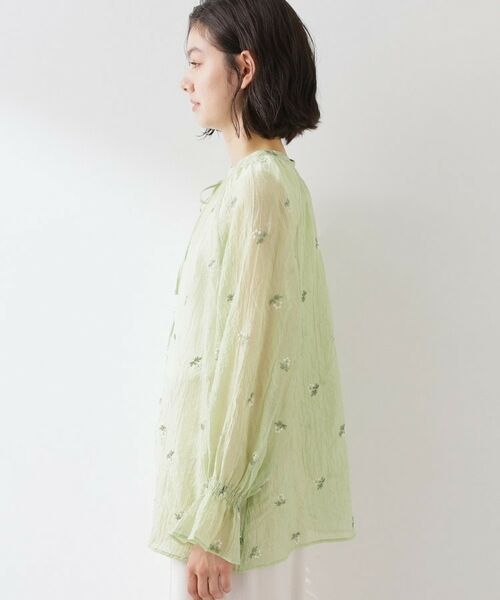 THE SHOP TK / ザ ショップ ティーケー シャツ・ブラウス | 華やぎを添える 花柄刺繍ブラウス | 詳細17