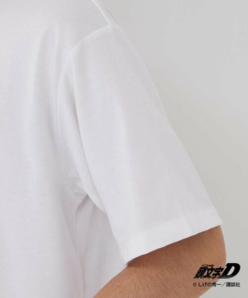 THE SHOP TK / ザ ショップ ティーケー Tシャツ | 頭文字D 別注 『フジワラ』 グラフィック半袖Tシャツ ステッカー&チャーム付き | 詳細20