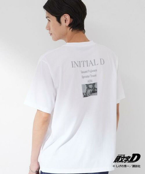 THE SHOP TK / ザ ショップ ティーケー Tシャツ | 頭文字D 別注 『フジワラ』 グラフィック半袖Tシャツ ステッカー&チャーム付き | 詳細7