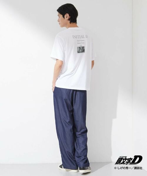 THE SHOP TK / ザ ショップ ティーケー Tシャツ | 頭文字D 別注 『フジワラ』 グラフィック半袖Tシャツ ステッカー&チャーム付き | 詳細9