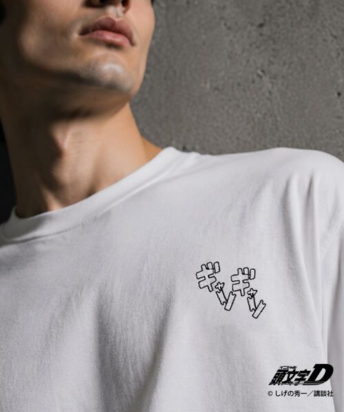 THE SHOP TK / ザ ショップ ティーケー Tシャツ | 頭文字D 別注 『タカハシ』 グラフィック半袖Tシャツ ステッカー&チャーム付き | 詳細2
