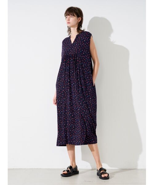 three dots / スリードッツ ドレス | Travel line dress | 詳細10