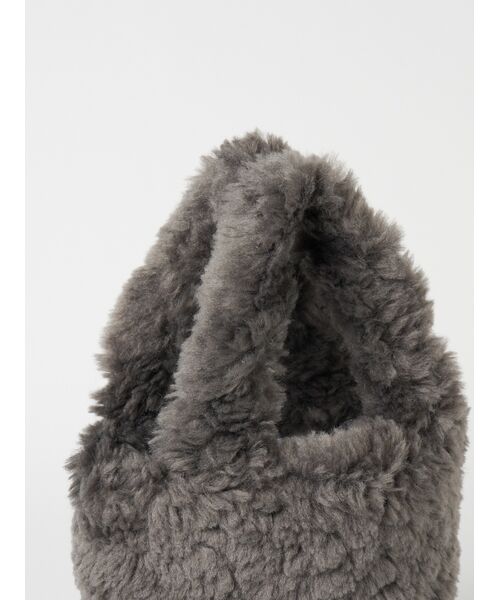 three dots / スリードッツ ショルダーバッグ | Upcycled eco fur tote bag | 詳細3