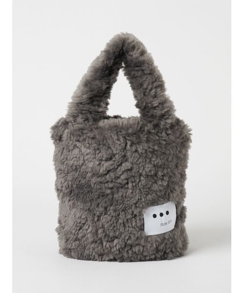 Upcycled eco fur tote bag （ショルダーバッグ）｜three dots ...