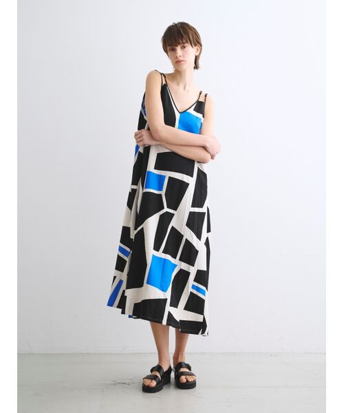 three dots / スリードッツ ドレス | Rayon linen dress | 詳細10