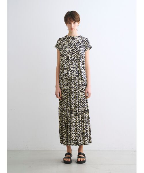 three dots / スリードッツ スカート | Travel line zigzag flare skirt | 詳細9