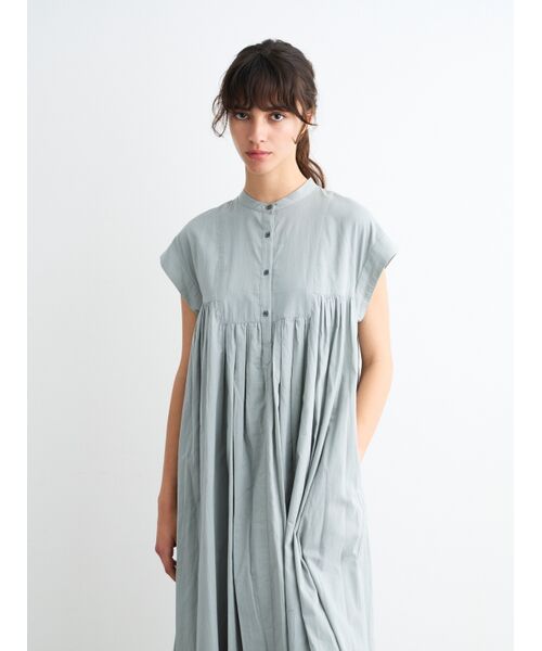 three dots / スリードッツ ドレス | Cotton lawn tuck dress | 詳細9