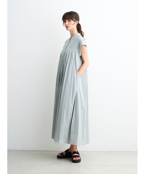 three dots / スリードッツ ドレス | Cotton lawn tuck dress | 詳細8