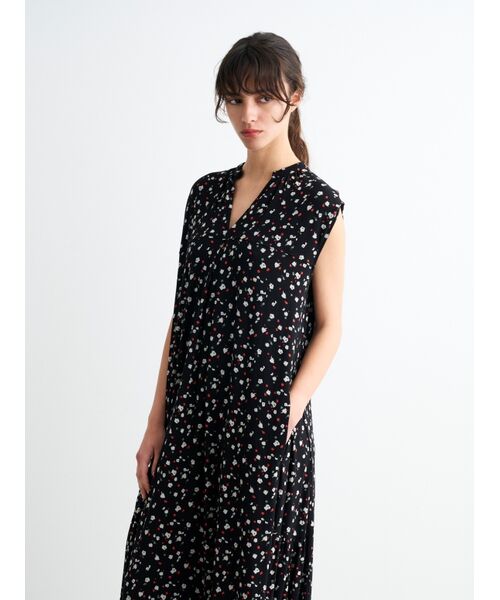 three dots / スリードッツ ドレス | Travel line dress | 詳細8