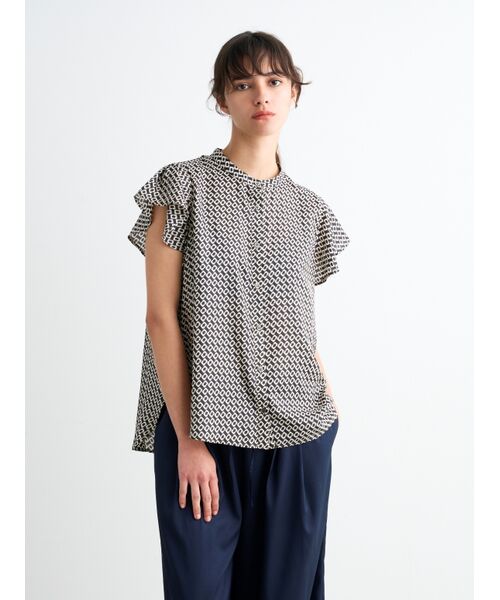 three dots / スリードッツ その他トップス | Silky twill flair sleeve top | 詳細6