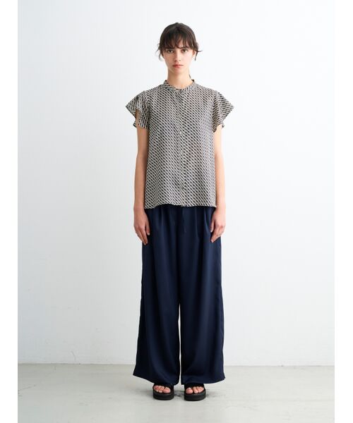 three dots / スリードッツ その他パンツ | Silky twill semi wide pants | 詳細9