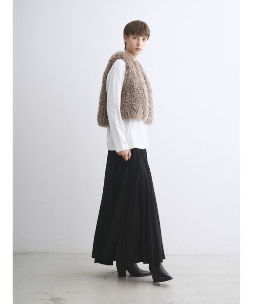 three dots / スリードッツ その他アウター | Wavy fur short gilet | 詳細20