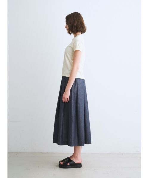 three dots / スリードッツ スカート | Glossy twill skirt | 詳細10