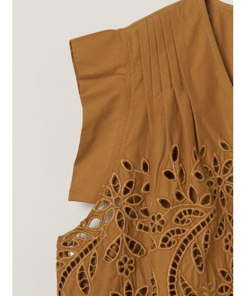 three dots / スリードッツ その他トップス | Tropical lace tops | 詳細3