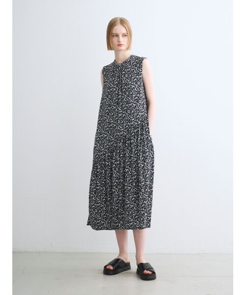 three dots / スリードッツ ドレス | Travel line dress | 詳細9