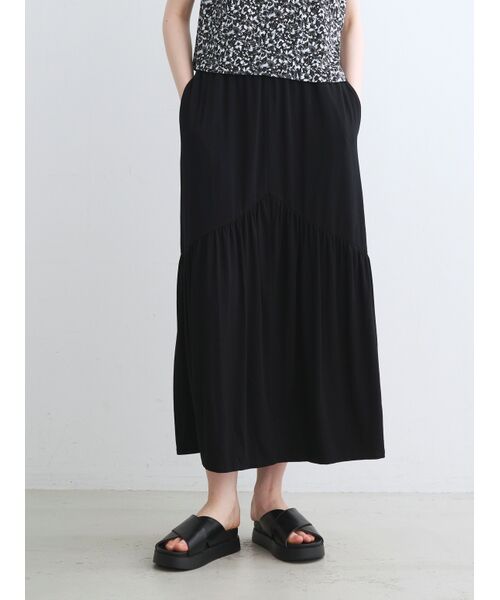 three dots / スリードッツ スカート | Travel line high low skirt | 詳細6