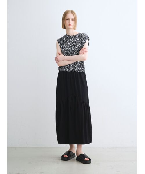 three dots / スリードッツ スカート | Travel line high low skirt | 詳細8