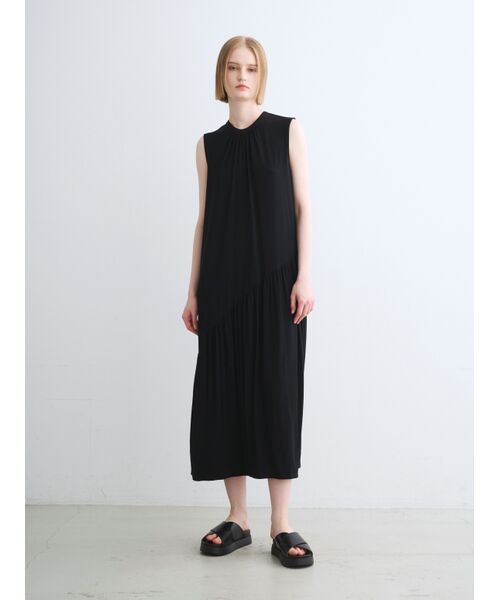 three dots / スリードッツ ドレス | Travel line dress | 詳細8
