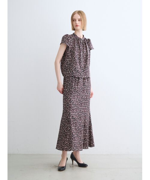 three dots / スリードッツ スカート | Silky twill nallow skirt | 詳細9