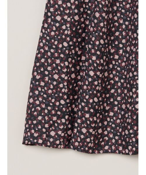 three dots / スリードッツ スカート | Silky twill nallow skirt | 詳細4