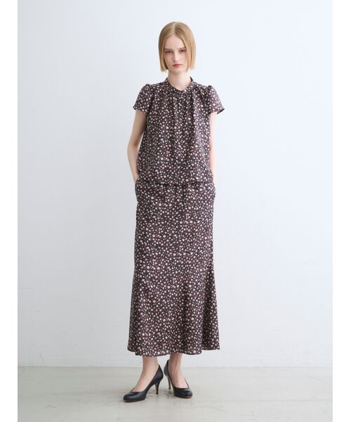 three dots / スリードッツ スカート | Silky twill nallow skirt | 詳細7